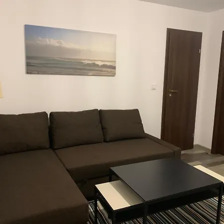 Arte & Bed & Breakfast 2*
