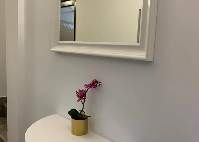 Arte & Bed & Breakfast 3*